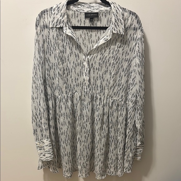 Lane Bryant Tops - Lane Bryant Gray and White Long Sleeve Blouse